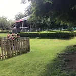 Homestay Les Petits Champs Buais-les-Monts