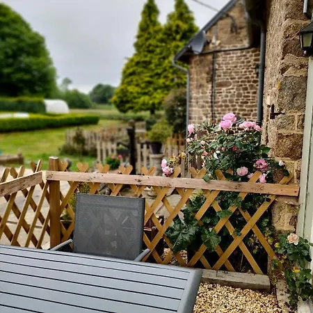 Les Petits Champs * Buais-les-Monts