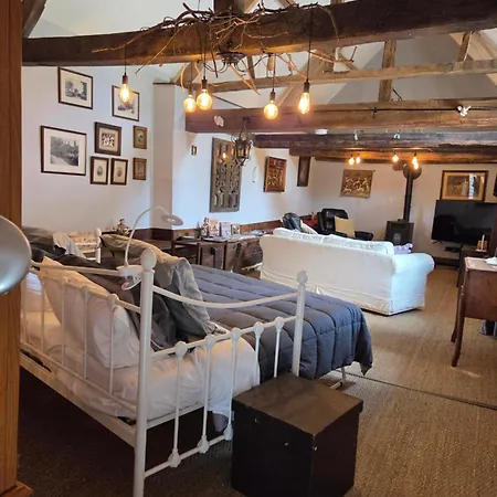 Homestay szállás Les Petits Champs *