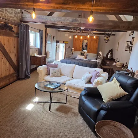 Quarto em Acomodações Particulares Les Petits Champs Buais-les-Monts